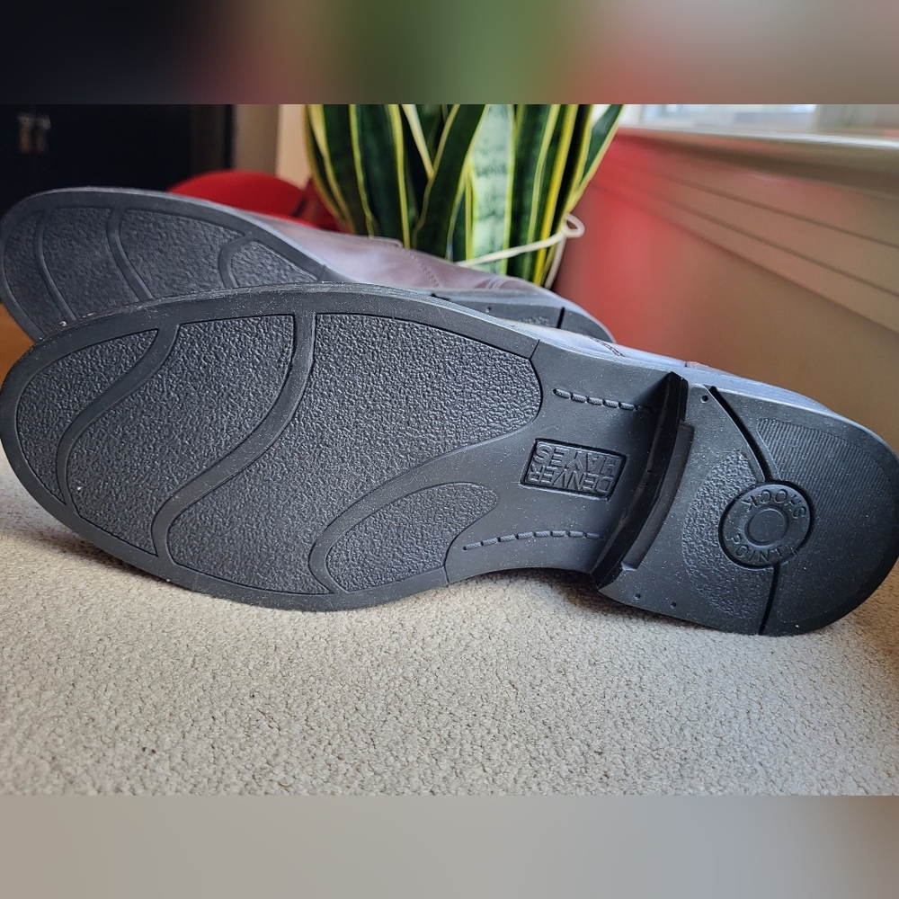 DENVER HAYES Leather Loafers: Size 9 NEW - Picture 5 of 10
